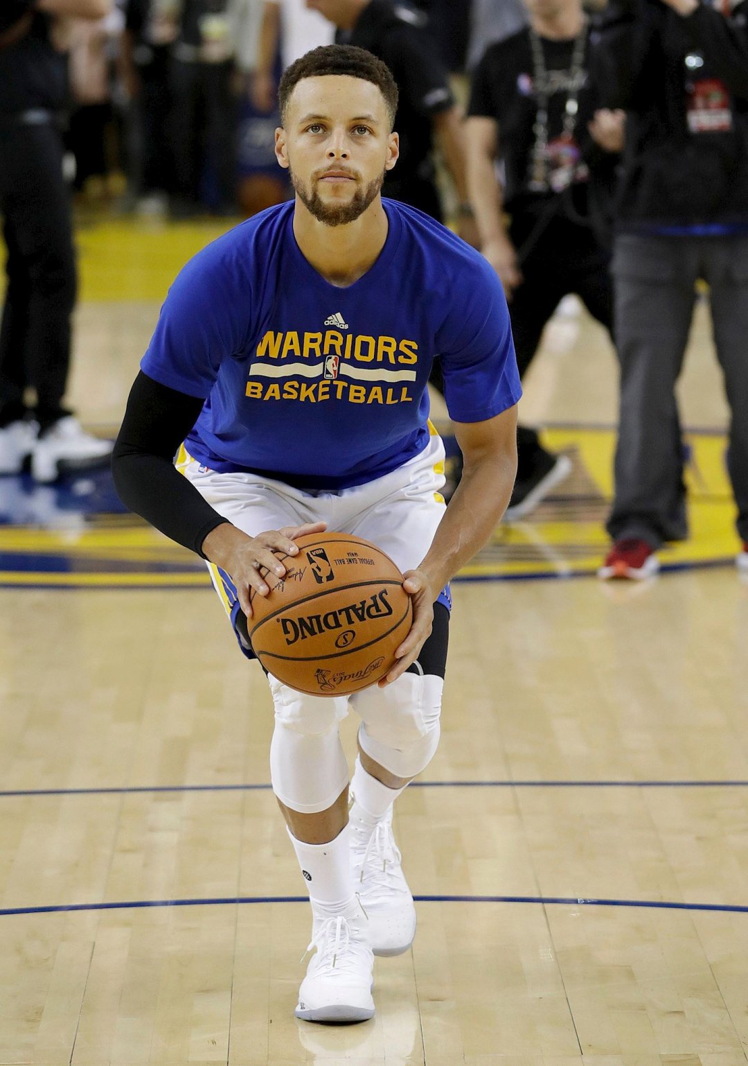 出未来的薪 出未来的薪